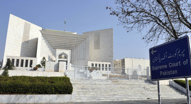 SC expresses dissatisfaction on Islamabad courts attack reports