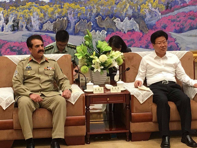 COAS General Raheel Sharif in a meeting with Party Secretary Xinkiang province Zhang Chun Xian