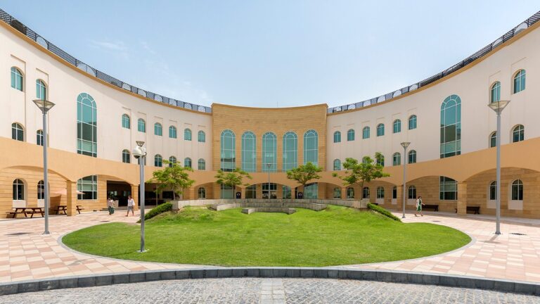 Brighton College Abu Dhabi Review : Abu Dhabi’s Leading School