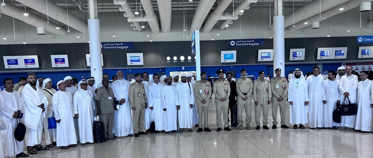 Dubai Police Fully Sponsors 60 Employees for Umrah
