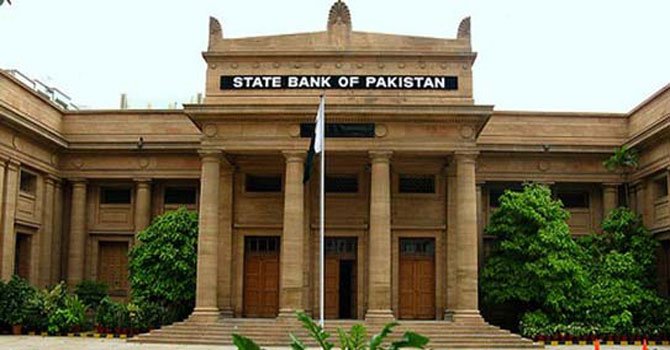 State Bank maintains policy rate at 22%