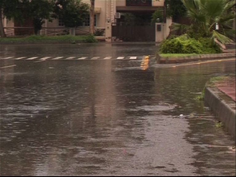 Karachi, Hyderabad to receive rain: MET office