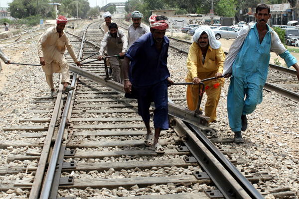 Railways working on proposed railway line between Pakistan, China