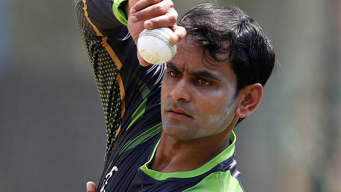 ICC bars Muhammad Hafeez from bowling in International cricket