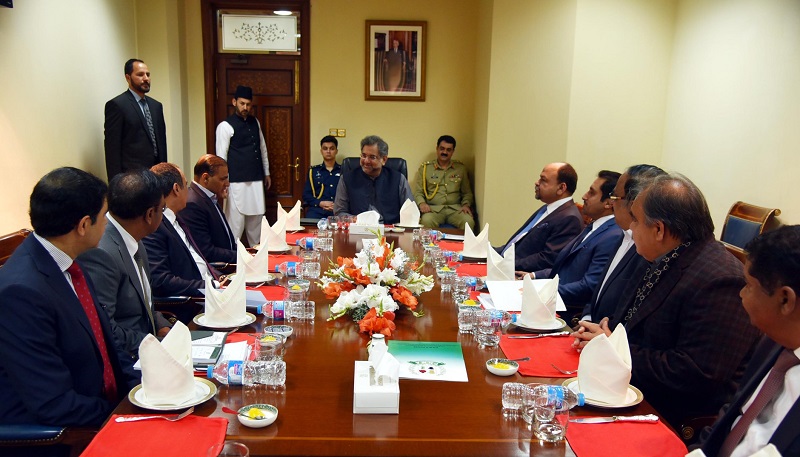 Pakistan offers unlimited export opportunities: PM Khaqan