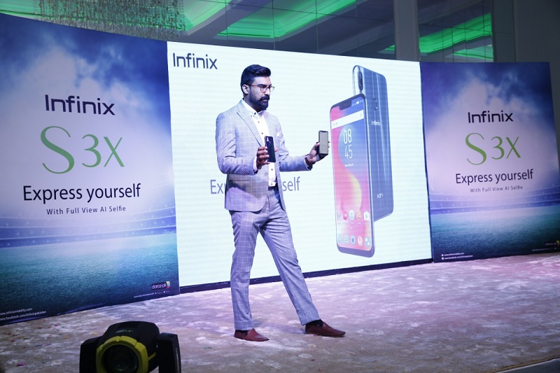 Infinix unveils its first AI Integrated, Notch Screen S3x and Multan Sultans Campaign
