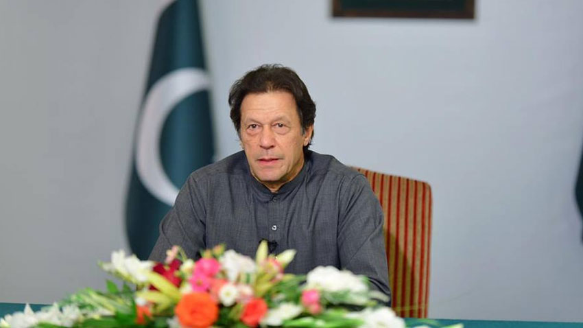 Bureaucracy - Prime Minister Imran Khan on Friday assured the bureaucracy that there would be no political pressure on them. While addressing the Civil Officers of Punjab including Secretaries, Commissioners, Deputy Commissioners, and Regional Police Officers (RPOs) via video link in Lahore, the prime minister asked them to work on merit and serve the masses. Emphasizing the need for improving the performance of departments, the prime minister said improvement in governance was imperative for the development of the Country. Highlighting the significance of construction sector for economic development and job creation, Imran Khan expressed the confidence that the Civil Officers would play a pivotal role in promotion of that important sector. Imran Khan said rule of law, protecting the weak segments of the society and promotion of education were hallmarks of State of Madina. The prime minister commended the concrete steps taken by the Punjab administration during the COVID-19 pandemic.