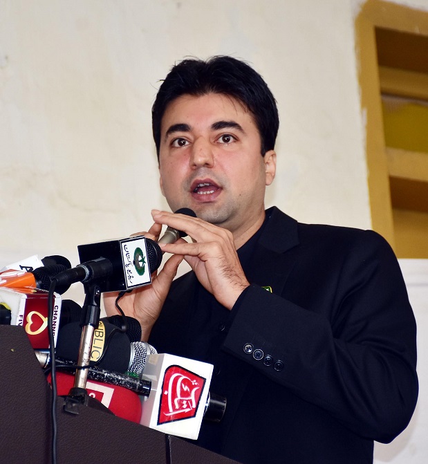 Murad Saeed - The Federal Minister for Communications Murad Saeed has said that alleviation of poverty is the mission of Prime Minister Imran Khan and he is fully committed to his end. Talking to media in Islamabad on Saturday, the minister said that bringing improvement in the living standard of labor class is the priority of the prime minister. Murad Saeed said that all the political parties should compete with each other on the basis of serving people and better performance. The federal minister said that Pakistan People’s Party (PPP) has failed to resolve the grievances being faced by the people of Karachi and Sindh, adding that the politics of Bilawal Bhutto Zardari is confined to mere statements. The minister said that the Sindh government should take steps for the welfare of masses instead of opposition. Regarding coronavirus, he said that the National Command and Operation Centre (NCOC) is fully monitoring the situation arising out of the COVID-19. He appealed the people to strictly follow the SOPs in order to contain the spread of the Coronavirus pandemic.