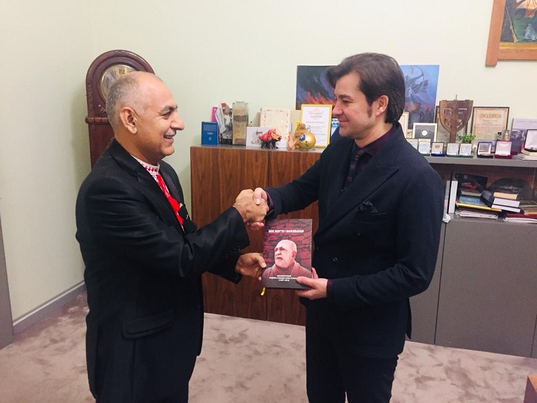 Translator of Abdul Samad Khan Achakzai’s autobiography meets Ukrainian Minister for Culture