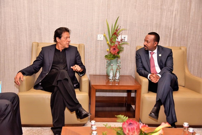 Abiy Ahmed Ali - ISLAMABAD, Pakistan: Prime Minister Imran Khan on Monday held a telephone conversation with his Ethiopian Counterpart Abiy Ahmed Ali. In the context of Pakistan’s “Engage Africa” policy, the prime minister emphasized the importance of closer bilateral ties with Ethiopia. 