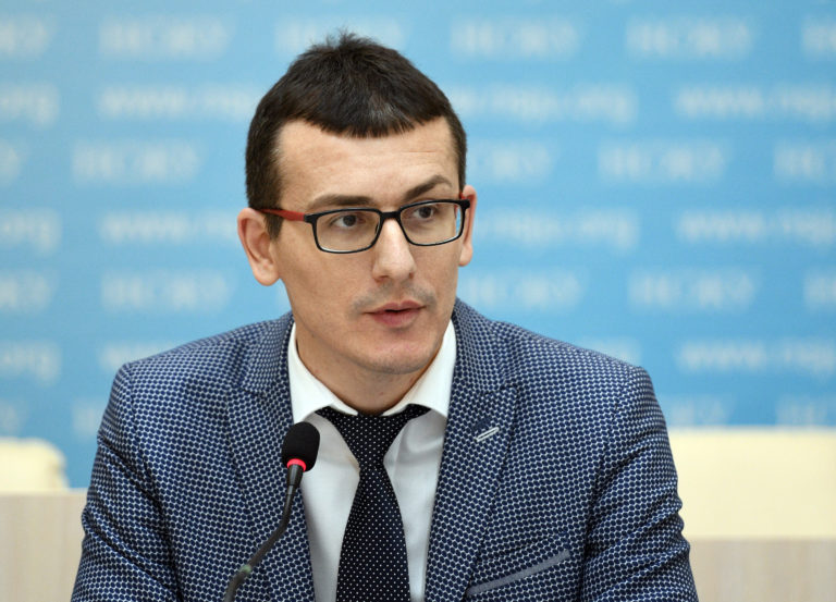 National Union of Journalists of Ukraine speaks pressures it faced under the rule of Poroshenko