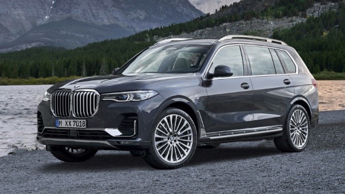 New BMW X7 2019 launched in Pakistan