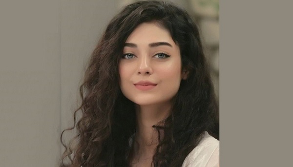 Top Pakistani Actresses - Most Beautiful Actresses in the Country 2020