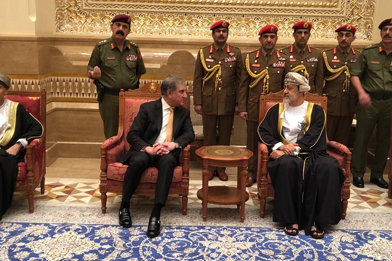 Pakistan FM meets new Sultan of Oman, condoles death of Sultan Qaboos