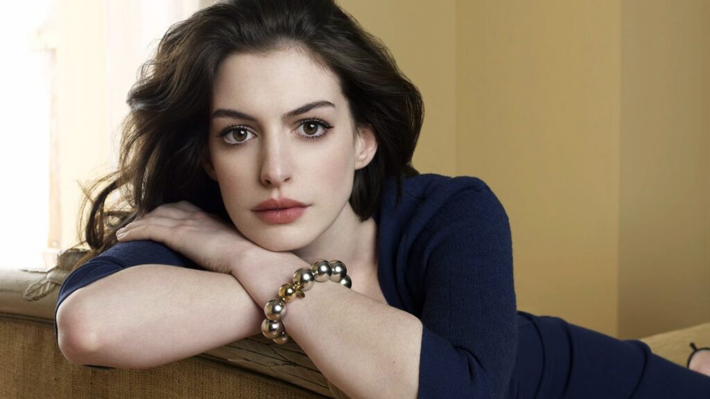 Anne Hathaway still among top 2020 celebrities  