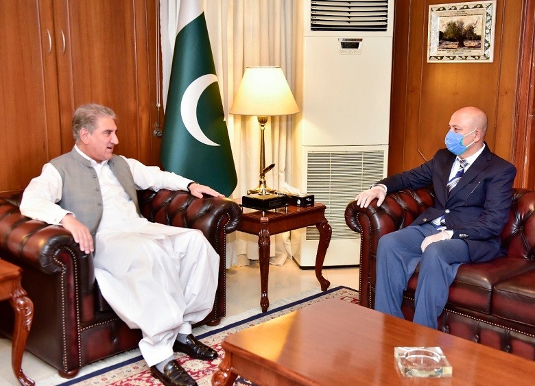 Ambassador Furqat Sidikov - The Foreign Minister Shah Mahmood Qureshi on Thursday appreciated the services of the Uzbek Ambassador Furqat A. Sidikov in further improving bilateral relations between Pakistan and Uzbekistan. Talking to the outgoing Uzbek ambassador who paid a farewell call on him at the Ministry of Foreign Affairs in Islamabad, the foreign minister congratulated Furqat Sidikov on the successful completion of his tenure as the Uzbek ambassador to Pakistan. Furqat Sidikov has now been appointed as the Deputy Foreign Minister of Uzbekistan. Felicitating him on his appointment as the Deputy Foreign Minister of Uzbekistan, Qureshi hoped that the Pak-Uzbek ties would further be expanded following his appointment for the said post. Likewise, the bilateral cooperation in multilateral fields would be further enhanced, he added. In his remarks, Ambassador Furqat Sidikov eulogized Pakistan for its role to ensure regional peace and stability.  Ambassador Furqat Sidikov said that Pakistan played an effective conciliatory role in the Afghan peace process. Exchanging view on further improving the bilateral trade between Pakistan and Uzbekistan, Ambassador Furqat Sidikov said that his Country is desirous to buy 20,000 metric tons of potatoes from Pakistan. The ambassador said that Uzbekistan is ready to sign an agreement with Pakistan to support the latter’s cotton industry and produce quality cotton. He said that Uzbekistan will assist Pakistan in manufacturing and supplying agricultural equipment. Shah Mahmood Qureshi expressed best wishes for the outgoing Uzbekistan’s Ambassador Furqat Sidikov.