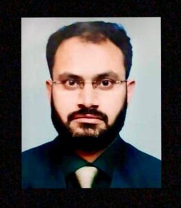 Dr. Naeem Chaudhary - Surgical Specialist Dr. Naeem Chaudhary has died of Coronavirus (COVID-19) in Makkah, becoming the first Pakistan doctor who died from the pandemic in the Kingdom of Saudi Arabia. Dr. Naeem Chaudhary is survived by his wife Dr. Tooba Chaudhary, who is a Radiologist in Makkah, and three daughters. In a message of condolence to the widow of Dr. Naeem Chaudhary, Pakistan’s Ambassador to Saudi Arabia Raja Ali Ejaz offered heartfelt sympathies with the bereaved family, and also assured her of the Embassy’s support during this hour of trial. “I am deeply saddened to learn about the demise of Dr. Naeem Khalid Chaudhry your beloved Husband. He laid down his life for humanitarian cause in these difficult circumstances. His services will always be remembered. May Allah Almighty rest the soul in eternal peace, and give you and the bereaved family the courage to bear this irreparable loss (Ameen),” Ambassador Raja Ali Ejaz wrote in his condolence message. Pakistani healthcare workers are working throughout the Kingdom of Saudi Arabia. Highly experienced Pakistani doctors are employed with their Saudi Counterparts and other Colleagues to ensure that all affected citizens and expatriates fully avail the generous and freely provided high-class treatment against COVID-19 in Saudi hospital facilities.