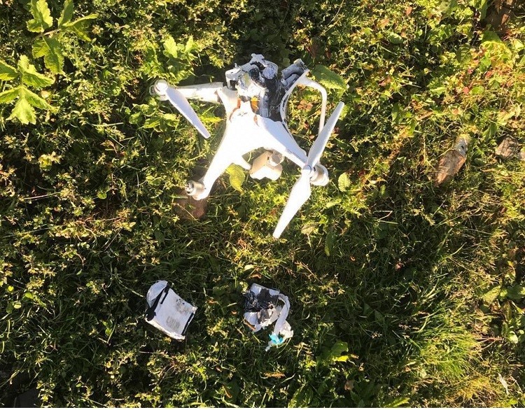 Indian spying quadcopter - Pakistan army troops have shot down an Indian spying quadcopter in Chakothi Sector along the Line of Control (LoC), the Inter Services Public Relations (ISPR) said. In a statement issued on Wednesday, the ISPR said that the quadcopter had intruded 500 meters on Pakistan’s side of the LoC. The ISPR said that this is 11th Indian quadcopter shot down by Pakistan army this year.