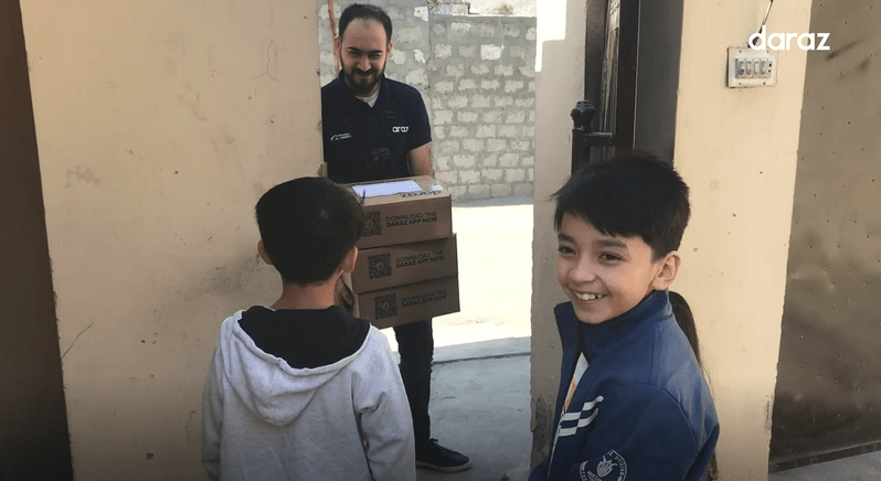 Recently, a video went viral on social media in which a vlogger kid, along with his siblings opens up a package he ordered from Daraz.pk. However, he had to face disappointment in terms of an unexpected experience captured in the video. Daraz is the biggest platform of online shopping in Pakistan as it makes the buyers and sellers meet at one point, having over 15 million products. So, such an experience at the customer's end was disappointing and unexpected. However, Daraz has made an interesting return to the disappointed kid and here we have got the details.