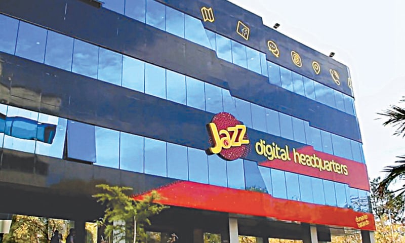 Jazz has condemned the sealing of its Head Office in F-8 Islamabad by the Federal Board of Revenue (FBR) over allegedly non-payment of Rs 25 billion in taxes. In a statement on Thursday, the Jazz Spokesperson said that Pakistan’s number one 4G operator and the largest internet and broadband service provider is amongst the largest taxpayers and the biggest foreign investors with an investment of over US$ 9.5 billion during the last 25 years.  In the last six years alone, Jazz has contributed over Rs 251 billion to the national exchequer in the form of taxes and duties. The Spokesperson said that Jazz has always been a law-abiding corporate citizen and has been in the forefront for contributing to Pakistan’s economy in monetary and development terms, and as the market leader in telecom and internet services with over 63 million customers.  The company has also discharged its social responsibility in floods, earthquakes, and recently in COVID-19 relief response worth over Rs 1.2 billion.  According to the Jazz Spokesperson, “We have received a notice from FBR yesterday for the recovery of a disputed tax demand and we have serious reservations on these alleged taxes. The proceedings were carried out on plea of a tax recovery notice for a disputed amount from 2018 which is under legal proceedings. Due to the drastic measures our corporate reputation and pride has been hurt and shakes the confidence of foreign investors of Jazz and others. Despite being the largest taxpayers, we are treated in an unfortunate way. While the government is making efforts to improve the business environment in the country, such drastic measures would unfortunately severely affect investment prospects.” Jazz seeks resolution of the matter and has always been willing to conduct dialogue as well as rightful legal course to reach merit and right interpretation.  The Spokesperson said that Jazz also assures its valued customers that despite the challenges, we will continue to provide uninterrupted services.