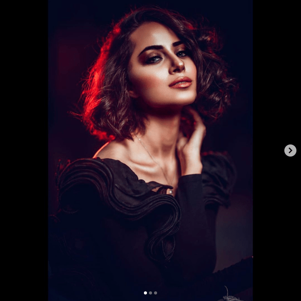Nimra Khan Looks Stunning in Her Recent Photoshoot!