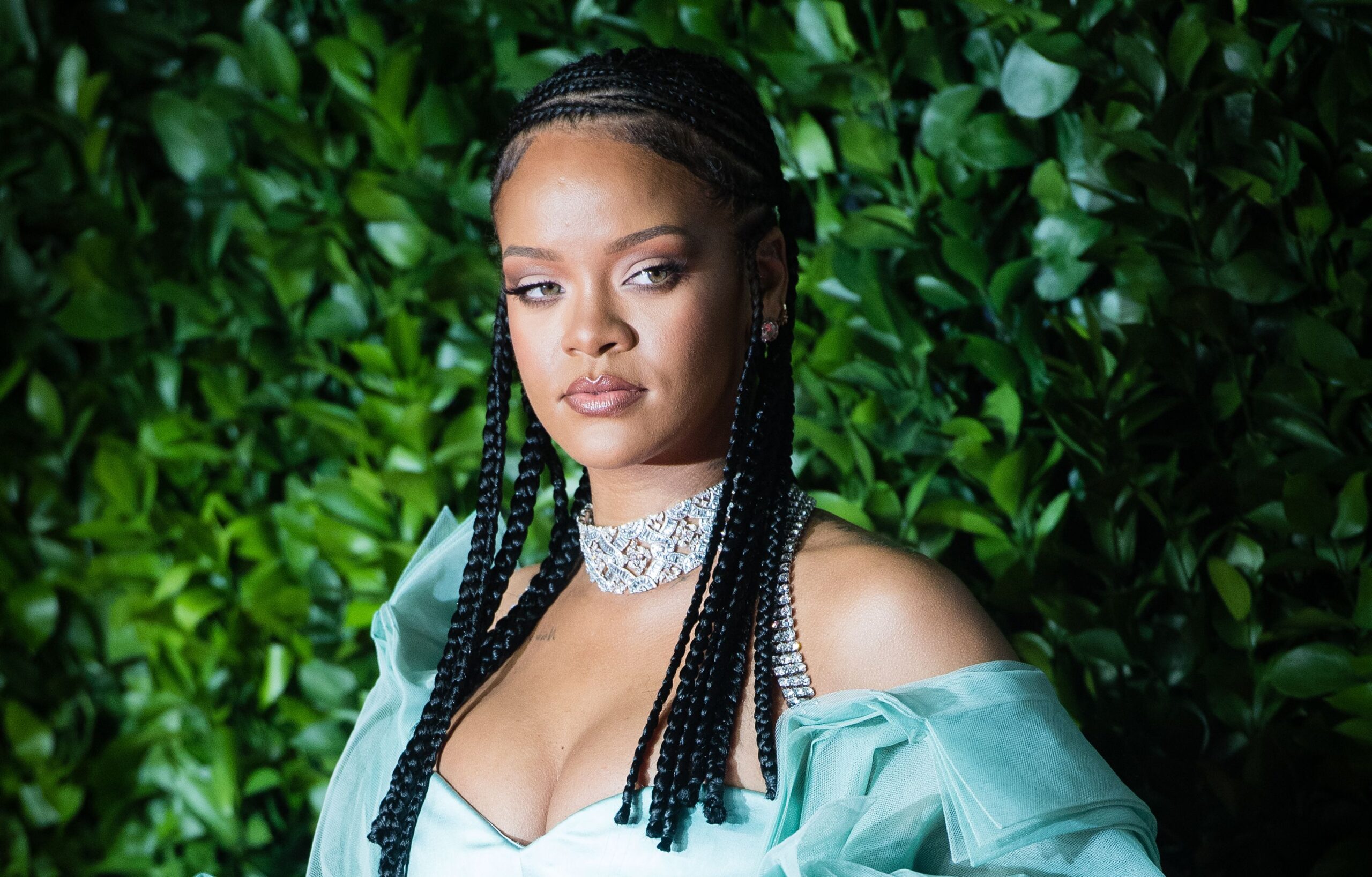 Rihanna has sparked the outrage in Muslim Community with the use of Islamic Hadith in the lingerie show. As per the details, Rihanna has come under fierce criticism for her song had a remix of an Islamic Hadith. The lingerie models danced on this song at a fashion show. The story went trending all the way on social media, specifically on Twitter. However, Rihanna has now apologized to the Muslim Community for her unintentional yet offensive mistake. Here we have got further details on this story! Muslims Bash Rihanna for Using Hadith in Song According to the details, Rihanna, who is a famous singer and now turned into a designer, has faced an extreme backlash following remixing sacred Islamic Hadith in her song. The models danced to this song in a lingerie show while provoking Muslims all over the world. Rihanna got under the accusation of disrespecting the religion of Islam.  How Does The Song "Doom" Get Noticed for Mistake? As we know that social media users stay active to catch controversial things rotating online all the time, this time they noticed that in one segment of the show, models danced to a song called “Doom”. Coucou Chloe has produced this song who is based in London. The song contains a narration of an Islamic Hadith. It appears that hadith's recitation by Kuwaiti preacher Mishary bin Rashid Alafasy is remixed in Rihanna's song.  All the Muslims and non-Muslims took it to social media while criticizing Rihanna for the major mistake and accusing her of disrespecting Islam.  Here we have got some reaction tweets: How Feroze Khan Reacted on Rihanna's Song? One of the most famous actors of the Pakistan Showbiz Industry, Feroze Khan also reacted outrageously towards Rihanna's song. Here is what he tweeted after noticing the remix of sacred Islamic Hadith in Rihanna's song! As soon as Rihanna apologized publicly for her mistake, Feroze Khan stepped forward to accept it and tweeted: Here is How Rihanna Apologized to Muslims! Rihanna issued an apology to the Muslim community on Tuesday. She faced an extreme backlash for using a recitation from Islam’s sacred hadith in a song for her lingerie show. Rihanna put it into words as: “I’D LIKE TO THANK THE MUSLIM COMMUNITY FOR POINTING OUT A HUGE OVERSIGHT THAT WAS UNINTENTIONALLY OFFENSIVE IN OUR SAVAGE X FENTY SHOW,” RIHANNA WROTE IN HER INSTAGRAM STORIES. “I WOULD MORE IMPORTANTLY LIKE TO APOLOGIZE TO YOU FOR THIS HONEST, YET CARELESS MISTAKE.” She posted this apology note on her Instagram account. Furthermore, the producer Coucou Chloe also tweeted to apologize while owning the mistake. What do you think about Rihanna's apology for such a major and offensive mistake? Please share your feedback with us!