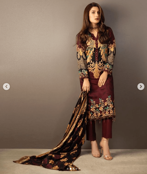 Ayeza Khan Exhibits Heartwarming Hues of Winter Collection! [Pictures]