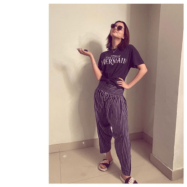 Hania Amir Shares Her Adorable Click From Childhood Memories!