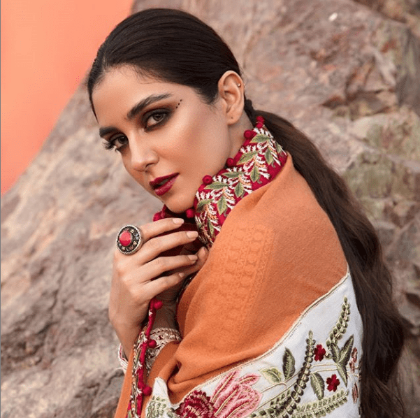 Maya Ali Unveils The Heartwarming Beauty of The Desert - Pictures Inside!