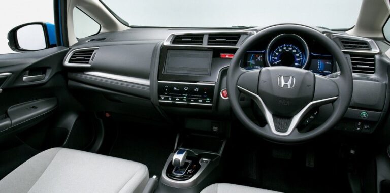 Honda fit 2020 салон