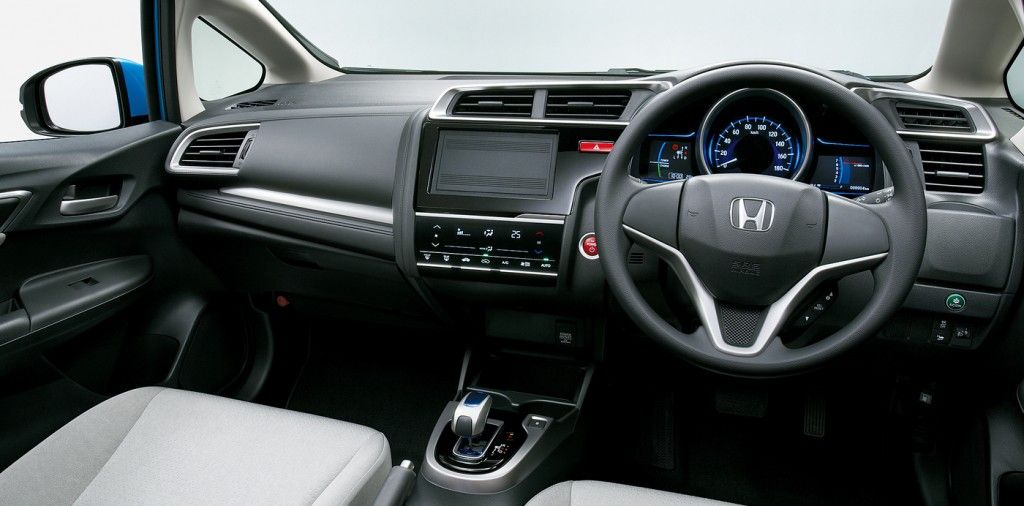 Honda Fit 2020 - A Close Look at Honda's Hybrid Hatchback 