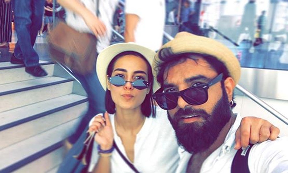 Yasir Hussain Reveals All About How She Fell In Love With Iqra Aziz!