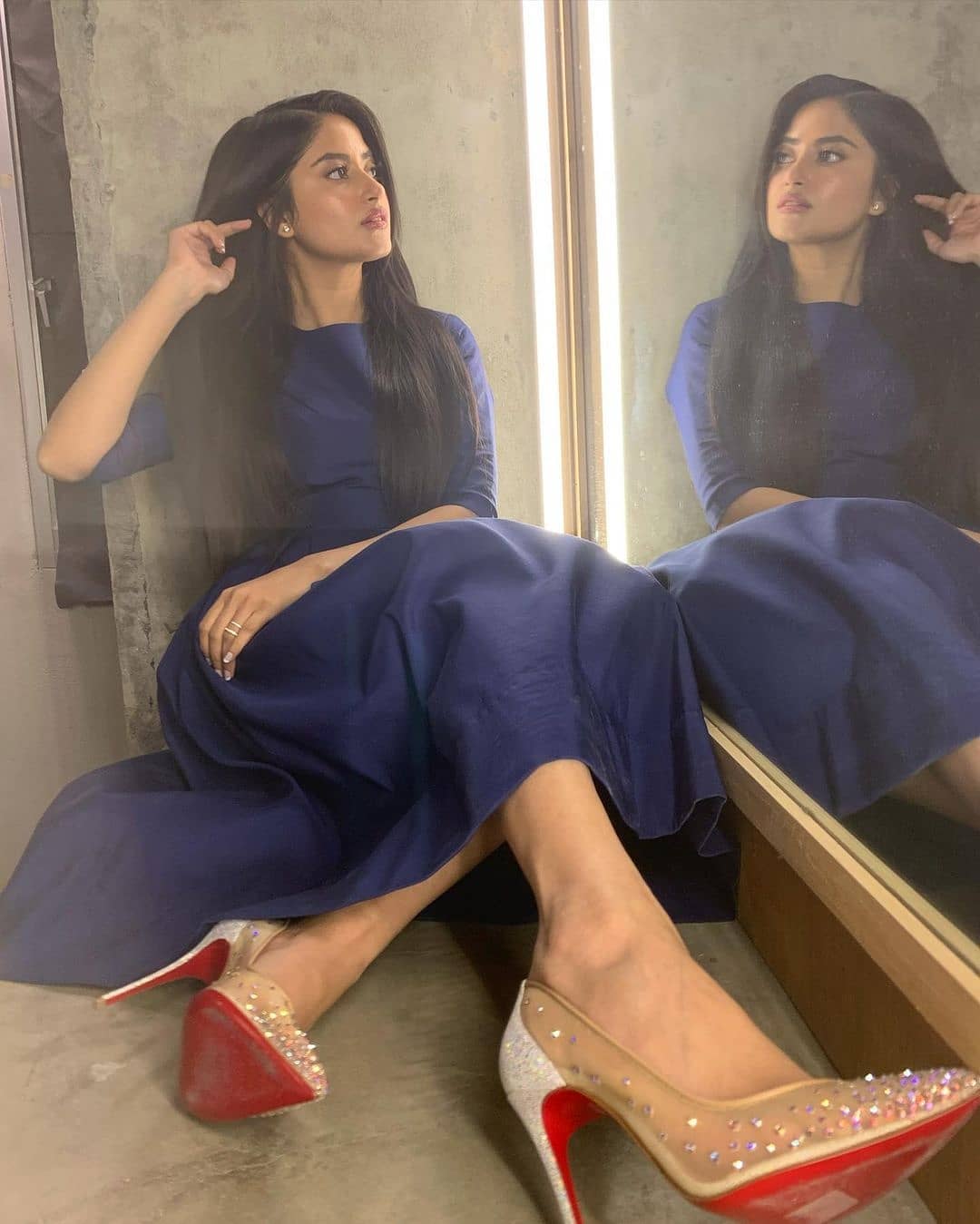 Sajal Aly Flaunts Exquisite Looks In Glamorous Blue Dress - Pictures!