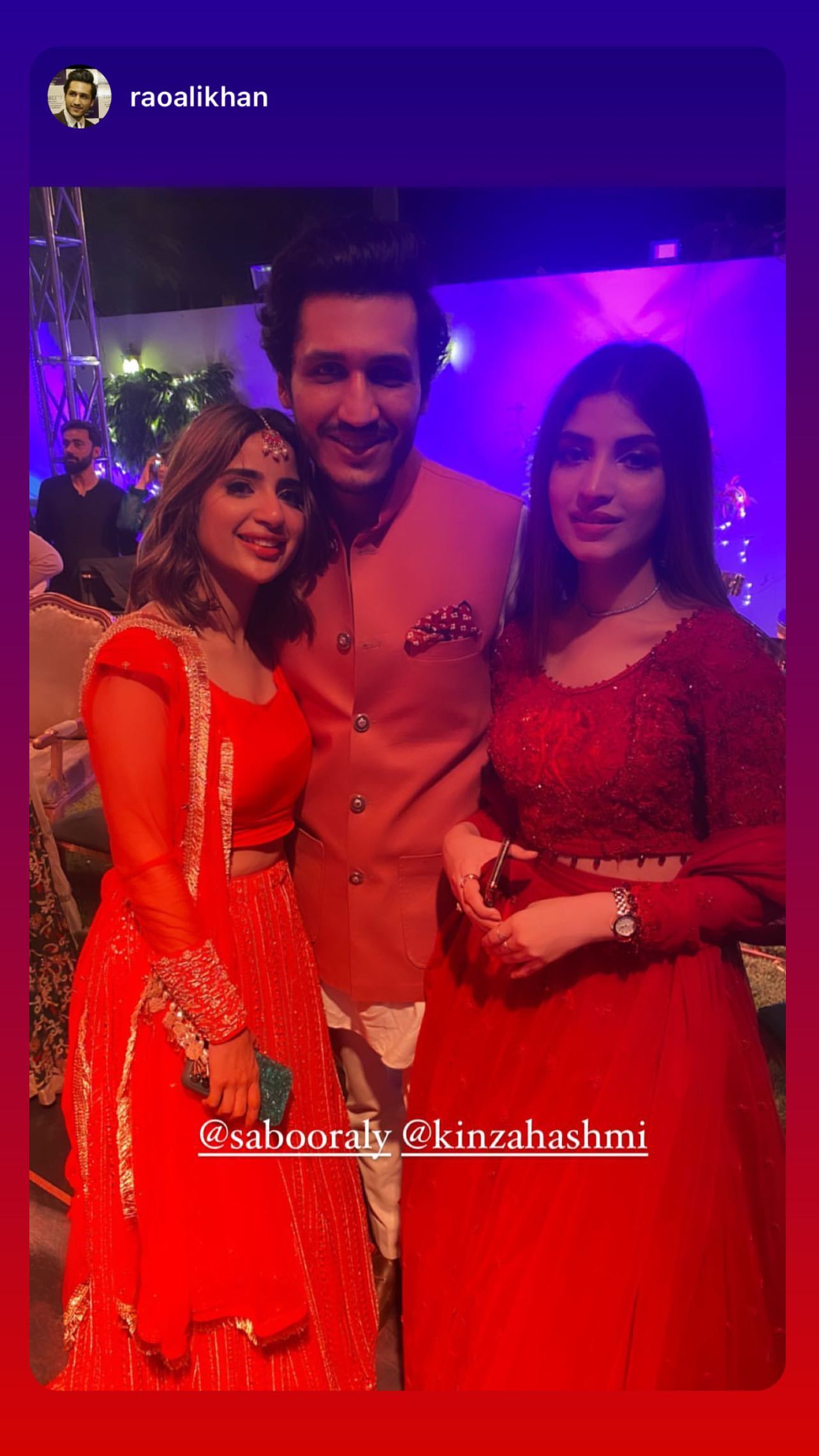 Sajal Aly, Zara Noor & Others Hit The Dance Floor at Friend's Wedding!