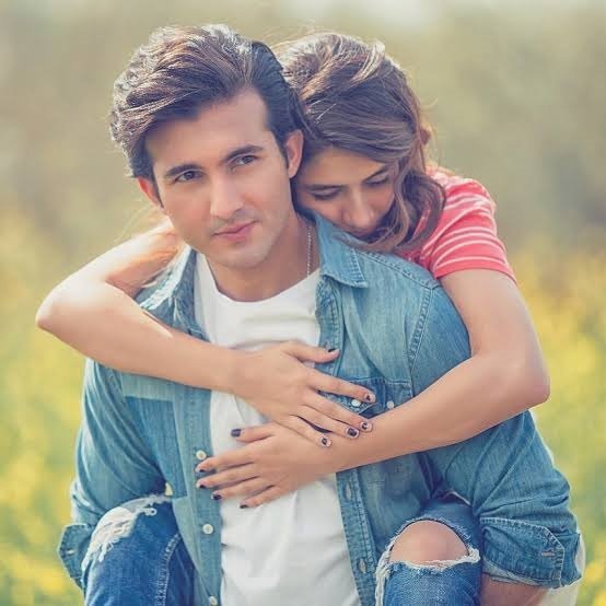 Syra and Shahroz to appear together in a previously halted film? Well… you heard it right! Shahroz Sabzwari, while defending his decision of pursuing films after Yasir Hussain criticized him, he has something interesting for the fans. Find out the details!  Syra and Shahroz to Appear in Previously Halted Film Despite Separation!     We know that many would’ve forgotten by now, but before the pandemic as well as the separation of the couple, Syra and Shahroz were involved in the shooting of a film together. However, due to unfortunate circumstances, the film couldn’t make way to the screen.  So, here we have good news now! Reportedly, the film is now in its final post-production stage and will be coming out as soon as cinemas re-open.  Shahroz and his Choice to Work in Films!  While answering a question regarding if he made the right choice to work in the films, Shahroz had stated:  “ME? I’VE NEVER MADE A WRONG CHOICE IN MY LIFE. BEFORE TAKING ON ANYTHING I SAY BISMILLAH AND I GIVE IT MY BEST.”  Furthermore, he revealed that he had recently wrapped up three films, and one of those with his ex-wife Syra. He explained about the work left with the film as:  “ONLY A SONG FROM THAT FILM IS LEFT WHICH WE’LL SHOOT ON 25TH, 26TH AND 28TH OF THIS MONTH. ANOTHER ACTION-PACKED ADVENTURE OF MINE IS COMPLETED WHILE ANOTHER FILM, TITLED AGAR MAGAR, WILL ALSO BE FINALISED SOON.”  When these Films are Going to Release?  He recollected how the films would’ve released earlier if the pandemic hadn’t been there ruining the system of life. He said:  “I THINK WE WILL TRY RELEASING THEM SOONER NOW, THOUGH.”.  About the Film  The couple signed this film before separating back in 2018. However, Shahroz hasn’t revealed its name yet. He expressed:  “I READ THE SCRIPT FIVE YEARS AGO AND I THOUGHT IT WAS A VERY INTERESTING TAKE ON A LOVE STORY. WHEN I READ IT NOW, A LOT HAS CHANGED IN IT, AND FOR THE BETTER.”  So, are you excited to watch this film hitting cinemas any time soon? Do share your precious thoughts and feedback with us!