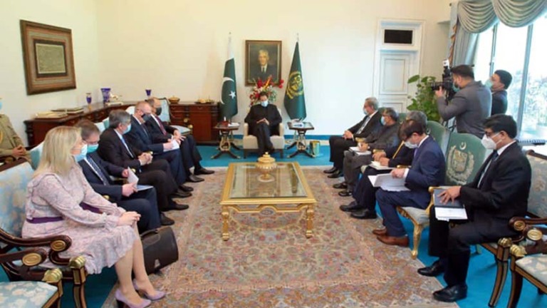 PM Imran Khan hails Russia’s efforts in promoting Afghanistan peace process