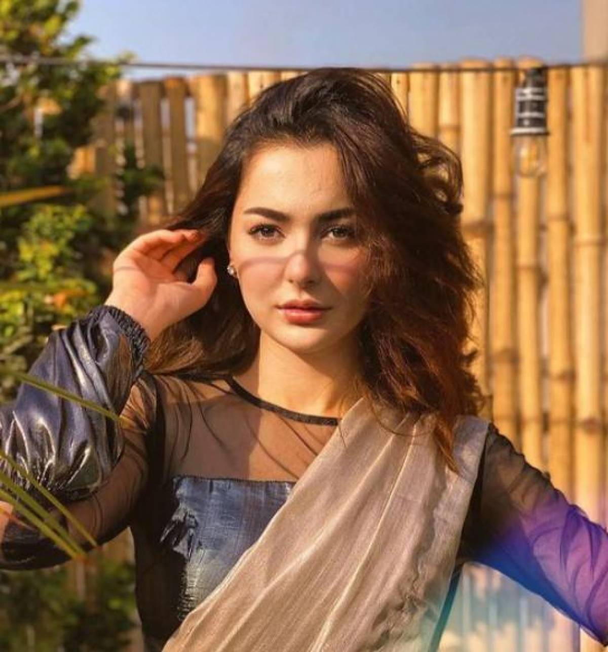 The most talented, entertaining, and prettiest actress Hania Aamir opens up about her relationship with her father. While everyone was celebrating Mothers' Day with lovely posts on social media, Hania had to draw attention towards another aspect. Want to know what did she reveal in her video message on Instagram? Check out the details below!  Hania Aamir Speaks Up about her Differences with Father!   This Mothers' Day, while the majority of celebs marked the occasion with love and heartful celebrations, Hania Aamir turned to sympathize with those who may not have the best relationships with their parents.  Taking to Instagram on Sunday, Hania shared a special video wishing her “gorgeous” followers a Happy Mothers' Day. While continuing with her message, she began to open up about her own strained relationship with her father. She said:  “I AM SHARING SOMETHING VERY PERSONAL AND I DON’T KNOW IF I SHOULD BUT HERE GOES…”   She added:  “MY FATHER ALHAMDULILLAH IS ALIVE, WELL AND HEALTHY, BUT WE DON’T STAY CONNECTED.”   “THOSE ARE OUR OWN ISSUES, BUT I DON’T FEEL THE BEST ON FATHER’S DAY AND THAT’S BECAUSE WE DON’T SPEAK TO EACH OTHER.”  Hania Aamir further said while she was almost going to break into tears:  “I LOVE HIM, I CAN’T EVEN IMAGINE IF HE WASN’T IN THIS WORLD ANYMORE…”  The Anaa star went on to add that in the same way, there are people whose mothers may not be in this world anymore or they might have some personal differences and not talk to each other.  She said:  “I JUST WANTED TO COME HERE AND ACKNOWLEDGE THAT IF YOU’RE GOING THROUGH SOMETHING LIKE THIS, I SEE YOU.”   Hania continued:  “IT’S OKAY… OTHER PEOPLE ARE CELEBRATING AND THAT’S FINE. IF YOU FEEL BAD… LET IT PASS… I JUST LET IT PASS ON FATHER’S DAY. BUT I AM HERE SENDING LOADS OF LOVE, AND THE WARMEST AND MOST MEANINGFUL HUGS YOUR WAY. HANG IN THERE. YOU GOT THIS.”  Watch this video!  So, what do you think about this big revelation from Hania's end? Don't forget to share your valuable feedback with us!