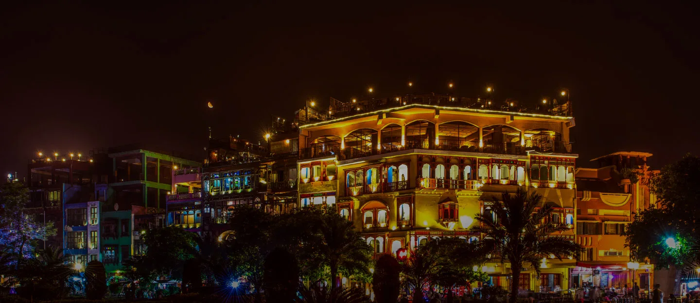 Best places to visit in Lahore at night