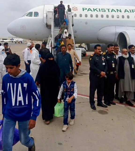 149 Pakistanis evacuated from Sudan arrive safely in Karachi