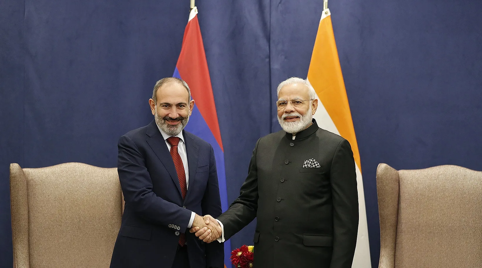 What military hardware India is providing to Armenia and what for