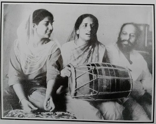 Surinder Kaur, her husband Prof Joginder Sodhi