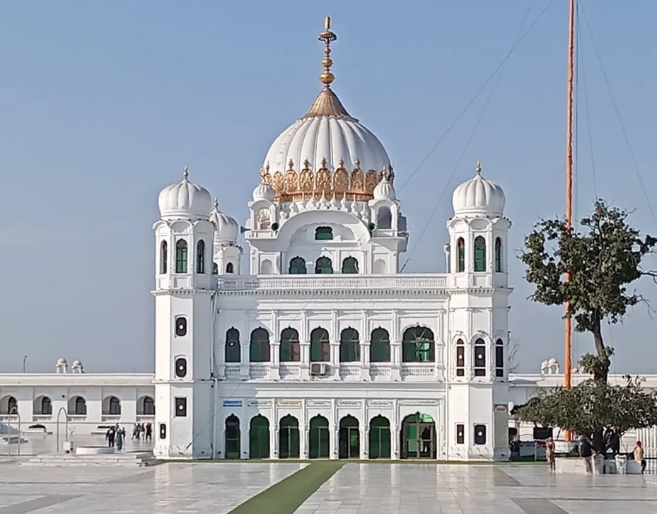 A group of female writers from Lahore visited Kartarpur to pay tributes to founder of Sikh religion Baba Guru Nanak Sahib