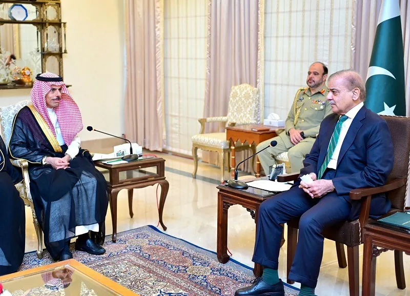 PM Shahbaz Sharif urges to expedite first phase of Saudi investments in Pakistan