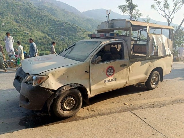 Photo by Express Tribune. What a reckless move of the Foreign Office of Pakistan to allow diplomats to visit the troubled Swat Valley