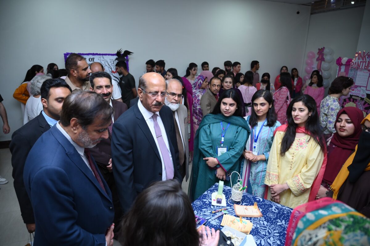 Foundation University Islamabad Organized Open House & Job Fair PRESS RELEASE: Islamabad, May 15, 2025 — Foundation University Islamabad Organized Successful Open House & Job Fair (Talent Hunt) 2025 Bridging Academia and Industry. Over 80 leading organizations from various sectors participated in the event, conducting on-spot interviews, networking sessions, and recruitment drives. The fair proved to be a vital platform for companies to identify emerging talent and explore collaboration opportunities with the University. Graduating students from the Faculty of Engineering & IT, Faculty of Management Sciences, and Faculty of Arts & Social Sciences presented their Final Year Projects (FYPs), highlighting their creativity, technical prowess, and problem-solving abilities to a diverse audience of industry professionals and academic experts. The event was inaugurated on Day 1 by Maj Gen Muhammad Kaleem Asif, Rector FUI. He visited various student stalls and lauded the innovative work and commitment demonstrated by both students and faculty. On second day of the Open House Maj Gen Prof Dr Qudrat Ullah Malik, Director FUSH in his address underscored the significance of such collaborative events in bridging the gap between academic training and industry expectations. The event concluded with a closing ceremony where souvenirs were presented to participating organizations and sponsors. In recognition of excellence, cash prizes were awarded to outstanding project teams from each department. The Open House & Job Fair 2025 reaffirmed Foundation University’s commitment to fostering industry-academia linkages and empowering students with practical exposure and career opportunities. 