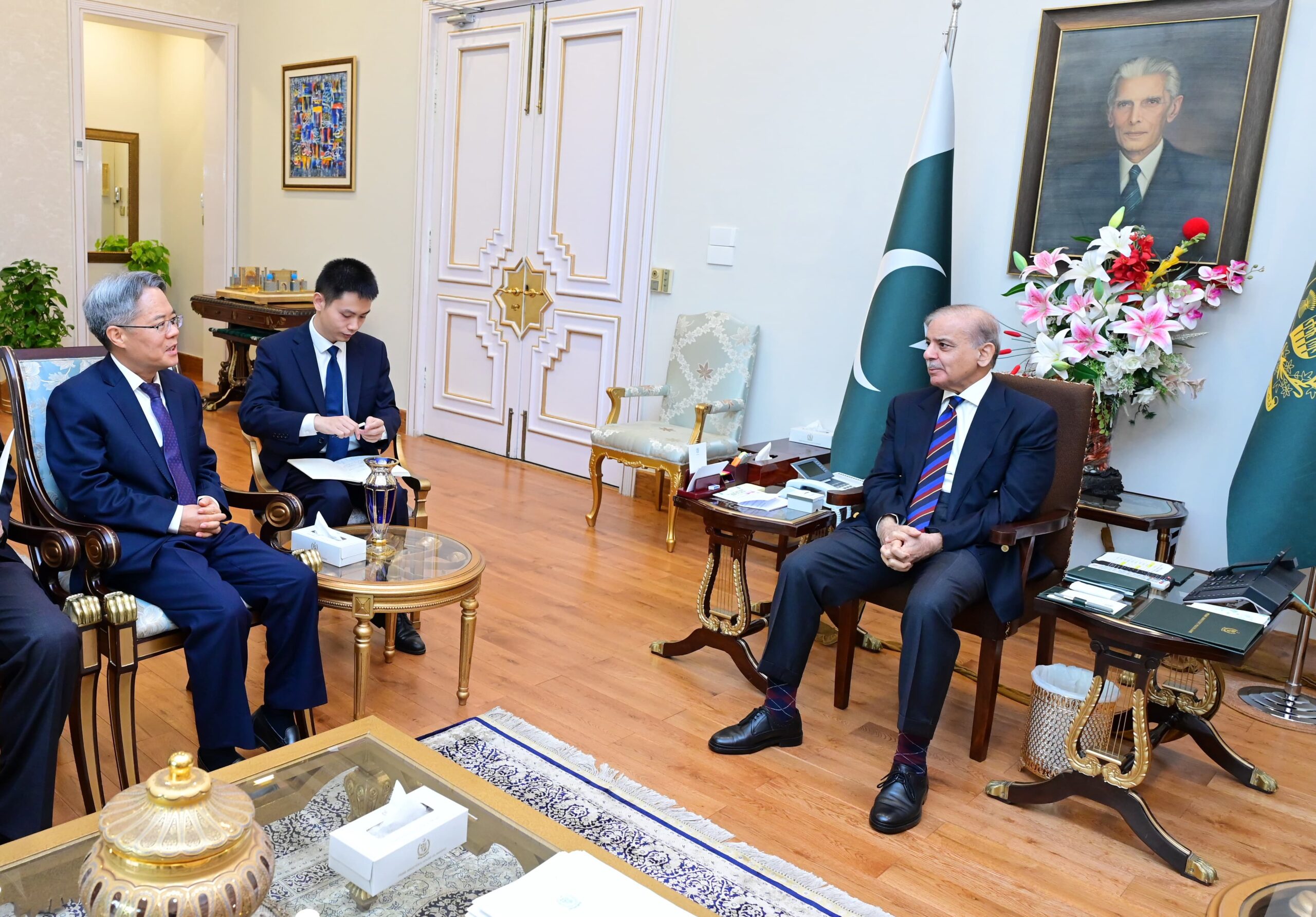 Chinese Ambassador calls on the Prime Minister Shehbaz Sharif
