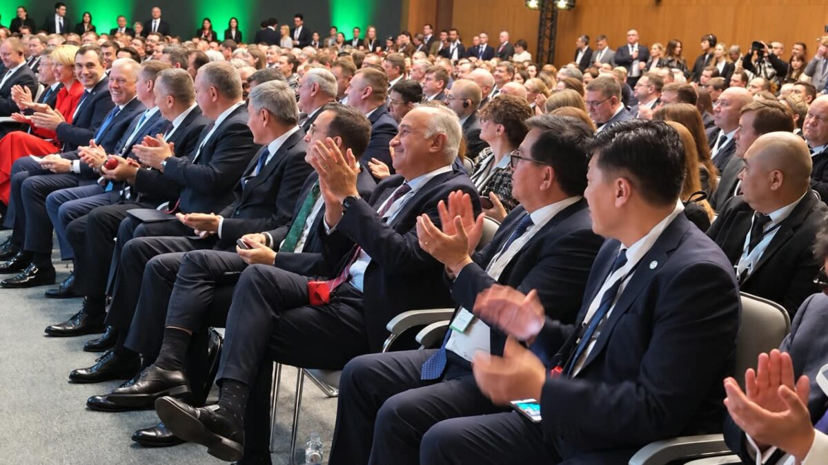 Ambassador Tirmizi attends second veterinary security forum in Moscow